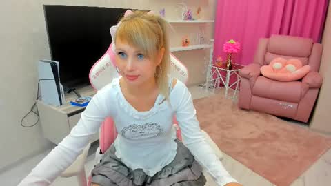 lindasandy online show from September 26, 6:22 am
