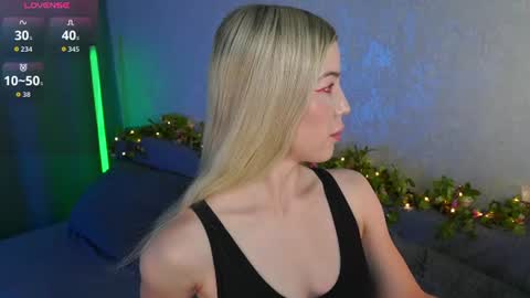 Linda online show from July 18, 4:38 am