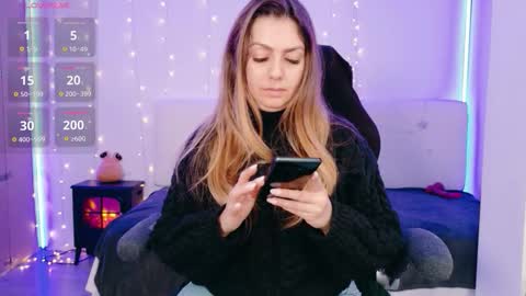 Linda  --  online show from March 20, 5:40 pm