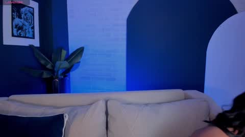 Lin  online show from December 7, 8:05 pm