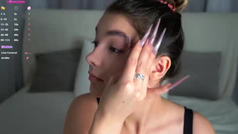 Snapshot of linettedennett chatting on October 3, 11:26 am Kate online show from October 3, 11:26 am