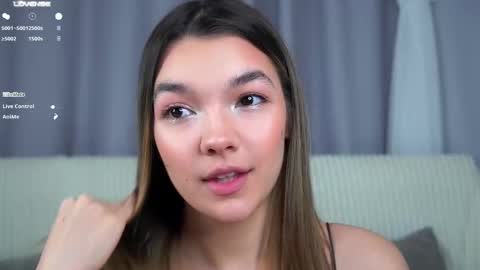 Snapshot of linettedennett chatting on October 12, 12:07 pm Kate online show from October 12, 12:07 pm