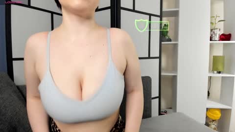 Allie online show from January 15, 9:45 am