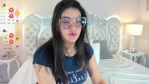 Linna online show from March 12, 4:30 am