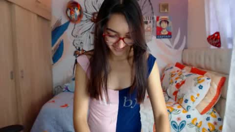 LinzyBaner online show from March 19, 10:03 pm