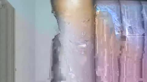 Kaisley independent model online show from October 18, 12:19 pm