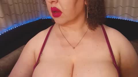 LIpsAddiction online show from February 22, 11:05 pm