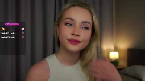 Amelia online show from January 3, 1:05 am