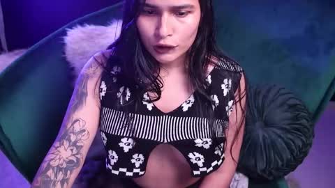 Lire online show from October 10, 4:06 am