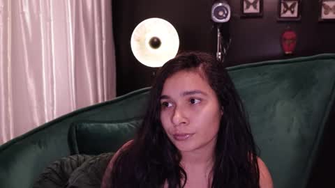 Lire online show from March 12, 4:59 am