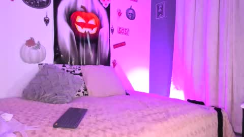 Snapshot of liry_kim chatting on November 1, 3:32 am liry online show from November 1, 3:32 am