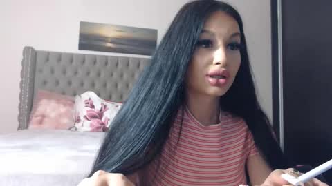 Lisa online show from March 29, 8:41 pm