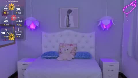 Lisa online show from November 25, 6:53 pm