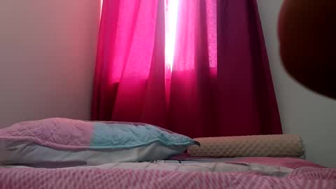 Lisa Santos online show from October 18, 2:09 pm