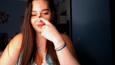 lisa_lady_golden online show from September 24, 12:09 am