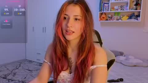 Lisa online show from July 9, 5:04 pm