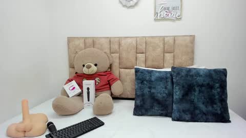 Snapshot of lisa_will chatting on January 30, 8:31 pm lisa will online show from January 30, 8:31 pm