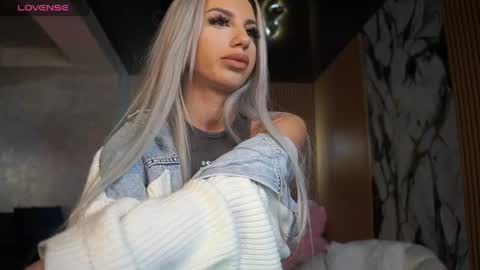 onlyfans-lisaakira instagram-lisaakira9  twitter-lisaakira4 online show from March 31, 6:35 am