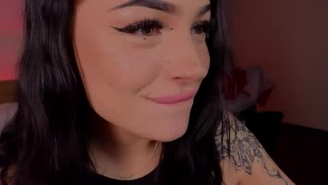 Lisa and Den online show from April 8, 9:44 am