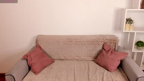 Lisa online show from March 18, 8:30 am