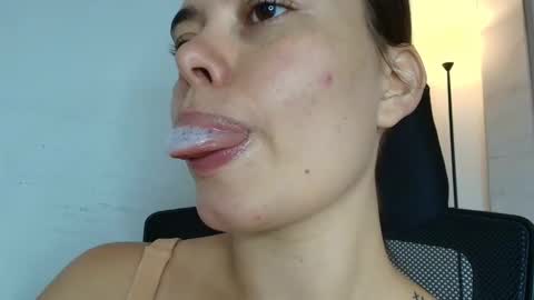 Lisbet online show from September 29, 11:21 pm