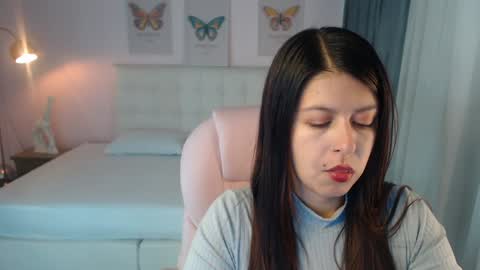 Snapshot of liss_black chatting on January 7, 12:41 pm Andrea online show from January 7, 12:41 pm