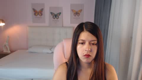 Snapshot of liss_black chatting on January 2, 1:19 pm Andrea online show from January 2, 1:19 pm