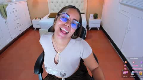 Snapshot of lissa_jhonsoon chatting on January 30, 3:44 am L I S S A online show from January 30, 3:44 am