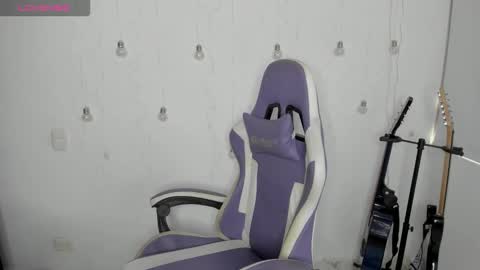 Lissa Kim  online show from February 20, 12:18 pm