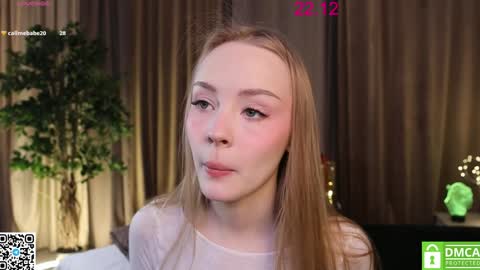 Snapshot of lissa_meooow chatting on December 22, 3:55 am your Liza again. Next stream Dec. 1 at 2 or 3 GMT online show from December 22, 3:55 am