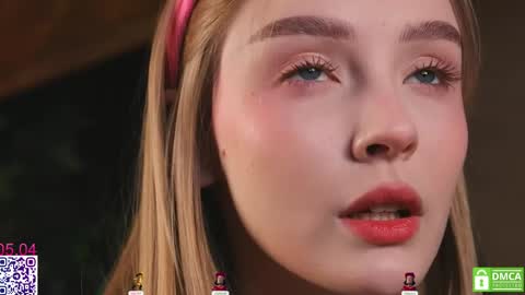 your Liza again. Next stream Dec. 1  at 2 or 3  GMT online show from April 5, 9:30 am