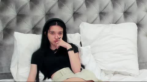 LissaAllison online show from March 11, 2:18 pm