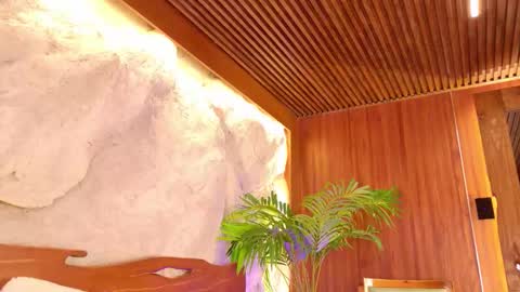 Isaa  online show from March 3, 10:54 am