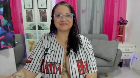 lissa online show from May 13, 10:37 pm