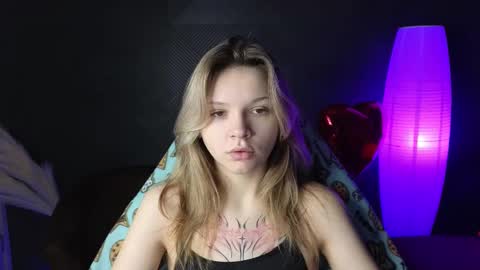 Snapshot of litabrom chatting on February 13, 1:08 am Lena online show from February 13, 1:08 am