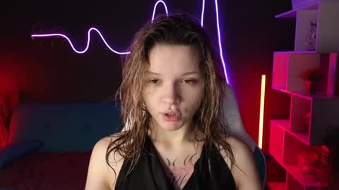 Snapshot of litabrom chatting on January 27, 1:05 am Lena online show from January 27, 1:05 am