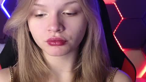 Snapshot of litabrom chatting on January 16, 1:27 am Lena online show from January 16, 1:27 am