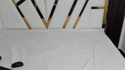 Snapshot of litte_ebony chatting on January 15, 6:29 pm Ashley online show from January 15, 6:29 pm