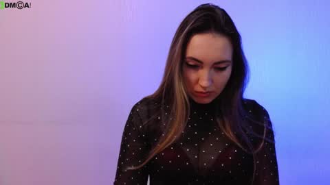 Snapshot of little___angell chatting on December 18, 3:11 pm Tina online show from December 18, 3:11 pm