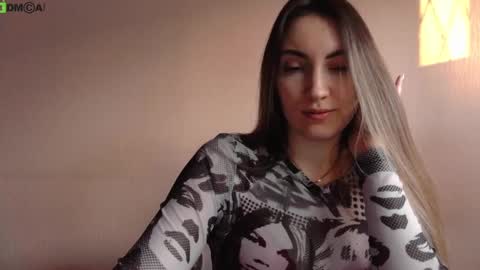 Snapshot of little___angell chatting on February 12, 2:11 pm Tina online show from February 12, 2:11 pm