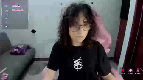 Snapshot of little__amy_ chatting on September 21, 4:00 am  AMY  online show from September 21, 4:00 am