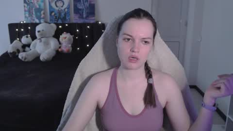 little__flowers online show from March 25, 9:56 am