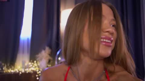 SophiaKateline online show from March 18, 9:25 am