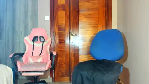 little_africa online show from February 17, 6:56 am