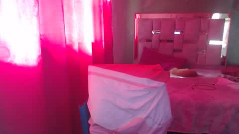 Aliciaparaisss online show from December 14, 8:03 pm