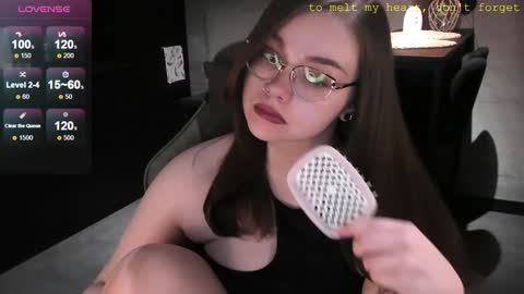 Snapshot of little_bambii_ chatting on January 13, 1:39 pm Eva online show from January 13, 1:39 pm