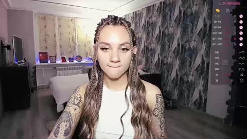 Snapshot of little_birdy chatting on February 27, 5:58 pm Birdy online show from February 27, 5:58 pm