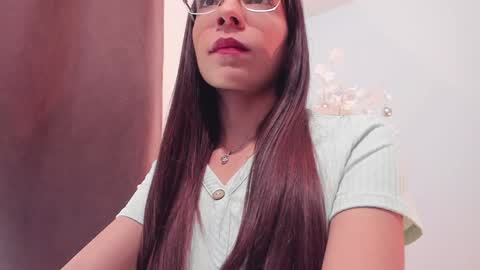 Help me reach 100 likes online show from December 12, 7:04 pm