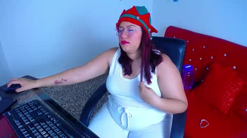 mai rojas online show from December 18, 6:57 pm