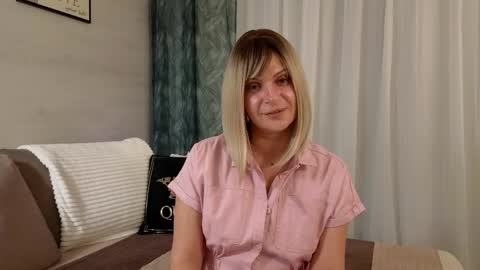 little_heart_andreea online show from March 27, 9:04 pm